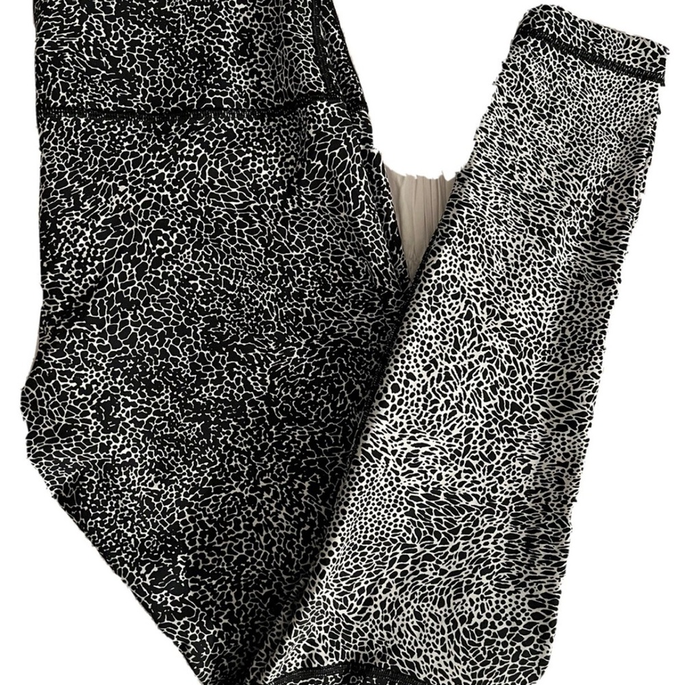 lululemon athletica Black and White Patterned Leggings